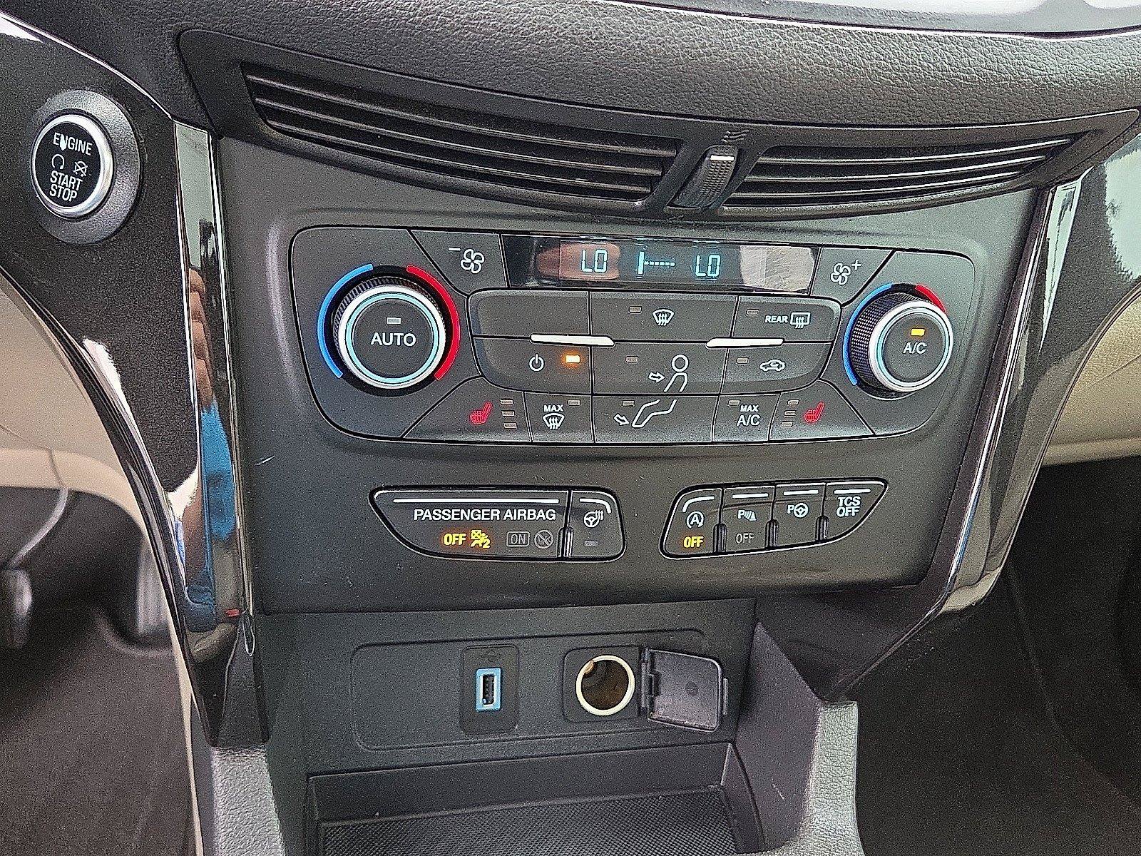 Used 2019 Ford Escape Titanium FWD image 24