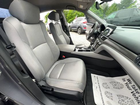 Used 2020 Honda Accord LX image 12