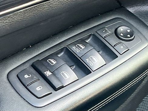 Used 2020 Jeep Grand Cherokee Limited X image 18