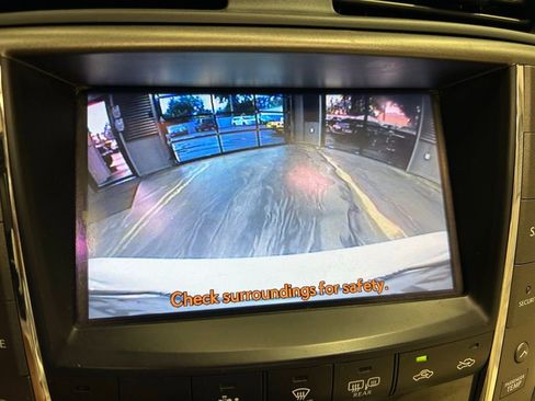 Used 2010 Lexus IS 250C image 20