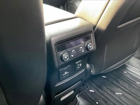 Used 2019 GMC Acadia Denali w/ Technology Package image 31