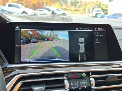 Used 2023 BMW X5 xDrive40i w/ Premium Package image 16