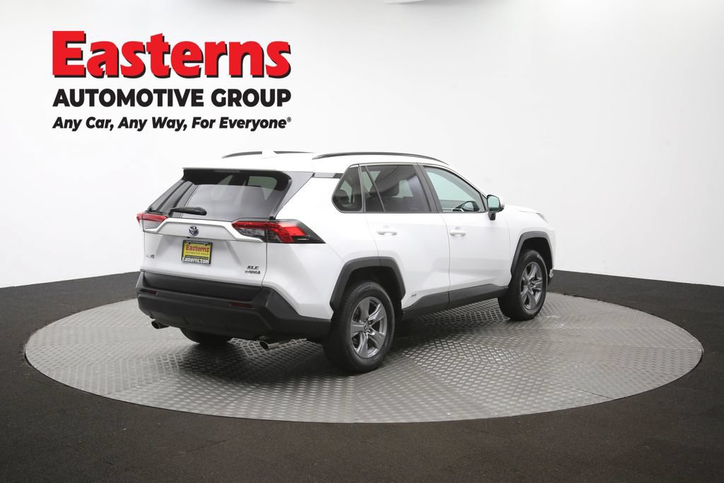Used 2022 Toyota RAV4 XLE AWD/4WD image 41