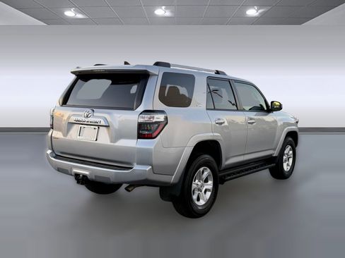 Used 2024 Toyota 4Runner SR5 image 9