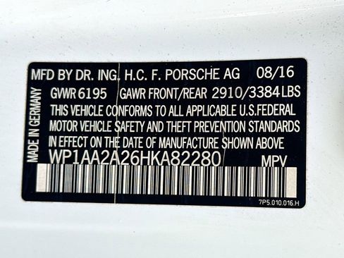 Used 2017 Porsche Cayenne AWD/4WD image 36