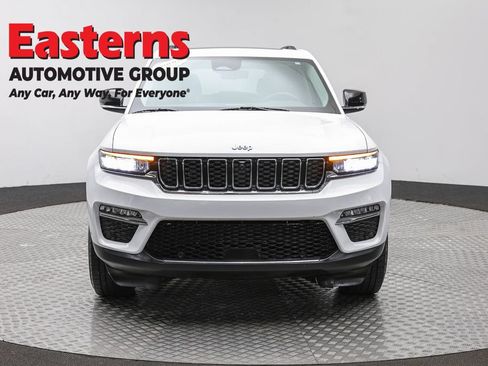 Used 2022 Jeep Grand Cherokee Limited 4xe w/ Luxury Tech Group II AWD/4WD image 2