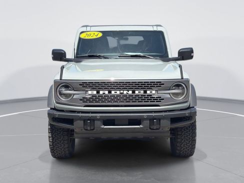 Used 2024 Ford Bronco Badlands AWD/4WD image 2