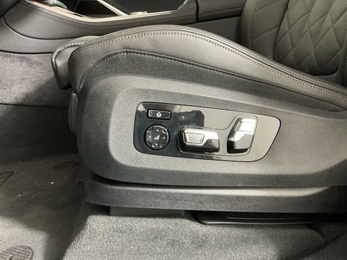 New 2026 BMW X5 sDrive40i w/ Climate Comfort Package image 22