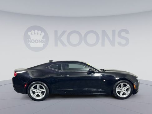 Used 2021 Chevrolet Camaro LT RWD image 12