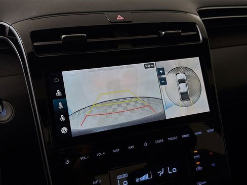 Used 2024 Hyundai Santa Cruz Limited image 19