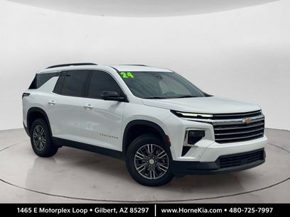 Used 2024 Chevrolet Traverse LT w/ Enhanced Driving Package