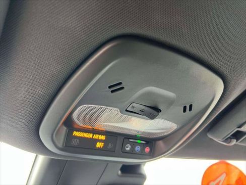 Used 2024 Chevrolet Trax RS w/ Driver Confidence Package image 29