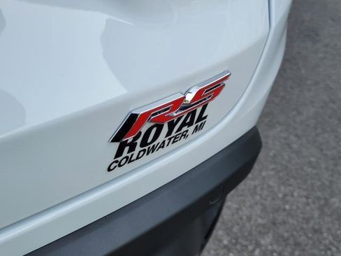 New 2026 Chevrolet Trax RS w/ Driver Confidence Package image 7