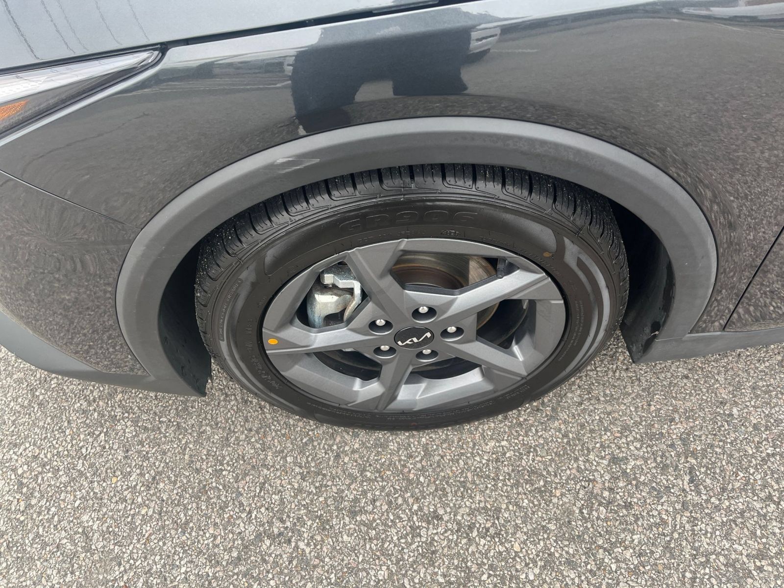 Used 2025 Kia K4 FWD image 28