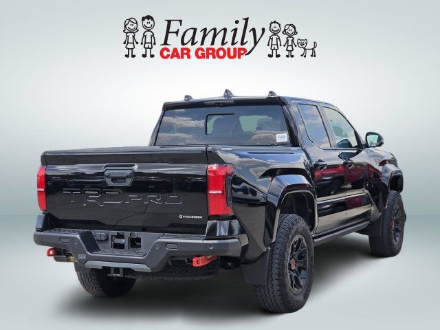 Used 2024 Toyota Tacoma TRD Pro AWD/4WD image 4