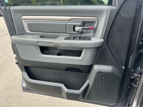 Used 2018 RAM 1500 Big Horn AWD/4WD image 19