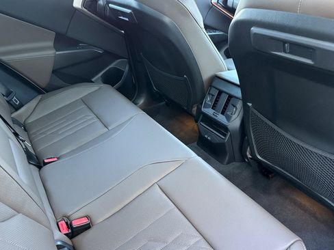 Used 2025 BMW X3 xDrive30i w/ Premium Package image 29