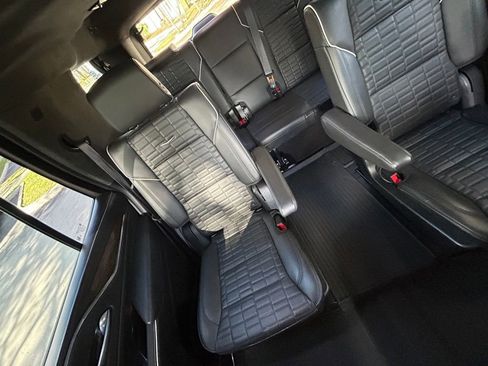 Used 2023 Cadillac Escalade Sport Platinum w/ LPO, ONYX Package image 12