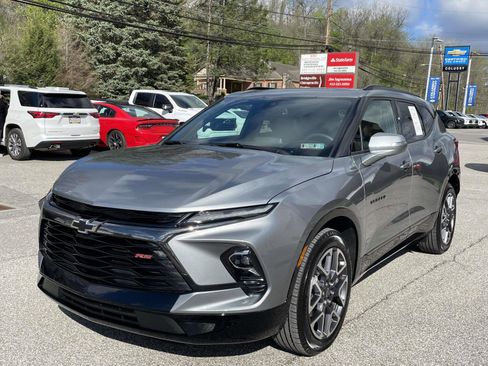 Certified 2024 Chevrolet Blazer RS w/ Enhanced Convenience Package AWD/4WD image 7