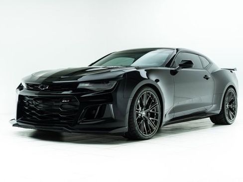 Used 2018 Chevrolet Camaro ZL1 image 8