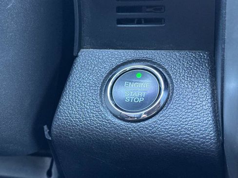 Used 2018 Ford F150 Lariat AWD/4WD image 22