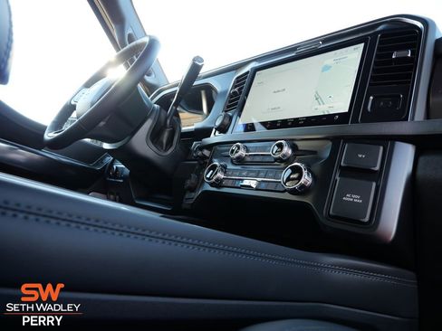 New 2026 Ford F250 Platinum w/ FX4 Off-Road Package image 19