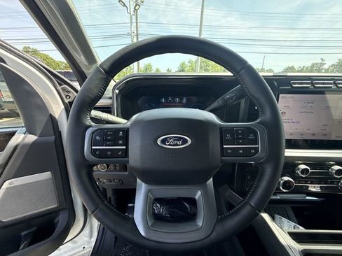 Used 2024 Ford F350 Lariat w/ Lariat Ultimate Package AWD/4WD image 14