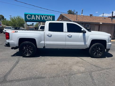 Used 2018 Chevrolet Silverado 1500 LT w/ All Star Edition AWD/4WD image 3