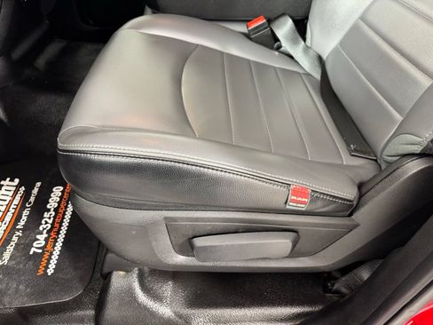 Used 2023 RAM 1500 Tradesman w/ Chrome Appearance Group AWD/4WD image 11