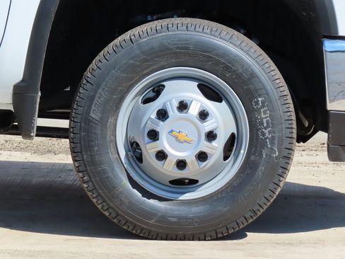 New 2026 Chevrolet Silverado 3500 W/T w/ WT Convenience Package AWD/4WD image 12