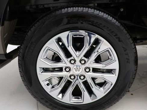 Used 2025 Ford F150 King Ranch AWD/4WD image 16