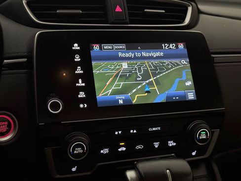 Used 2018 Honda CR-V Touring image 32