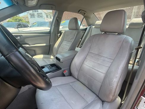Used 2016 Toyota Camry XLE FWD image 23