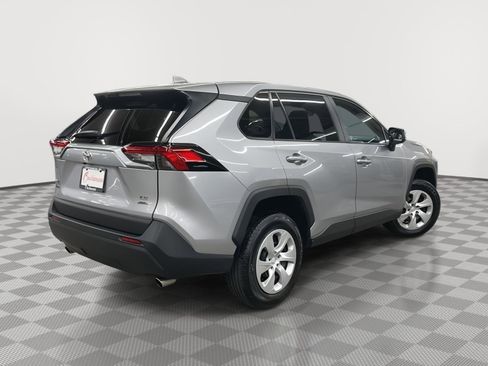 Used 2024 Toyota RAV4 LE image 5
