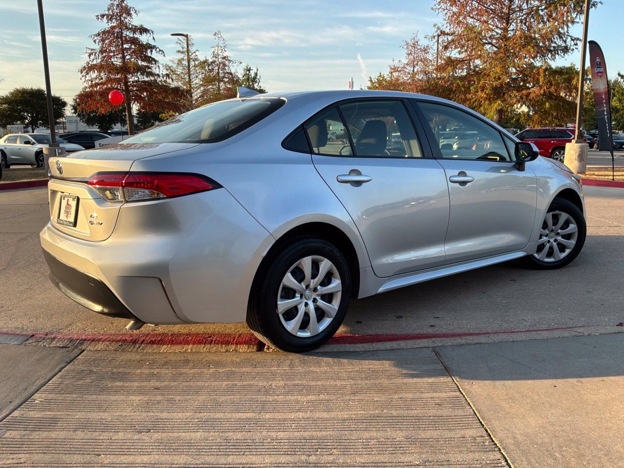 Used 2026 Toyota Corolla LE FWD image 6