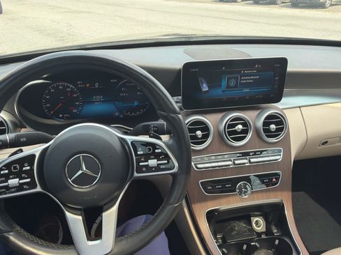 Used 2021 Mercedes-Benz C 300 4MATIC Sedan image 12