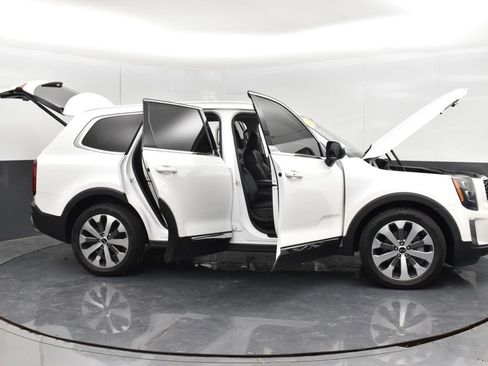 Used 2021 Kia Telluride EX w/ EX Premium Package AWD/4WD image 36