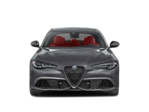 Used 2024 Alfa Romeo Giulia Veloce image 4