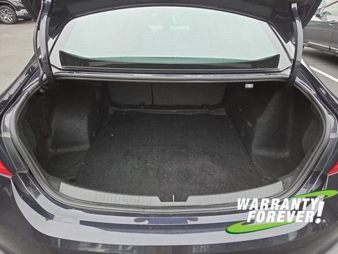 Used 2022 Chevrolet Malibu RS FWD image 17