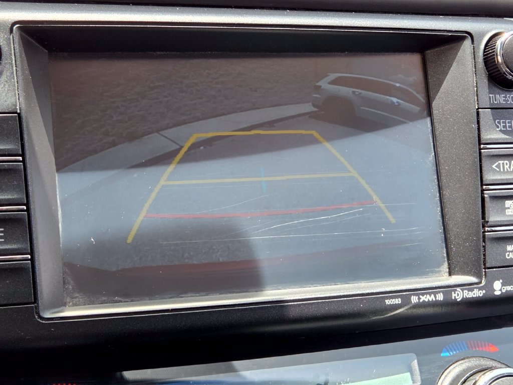 Used 2017 Toyota RAV4 Limited FWD image 27