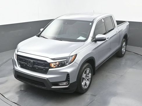 Used 2025 Honda Ridgeline RTL image 32