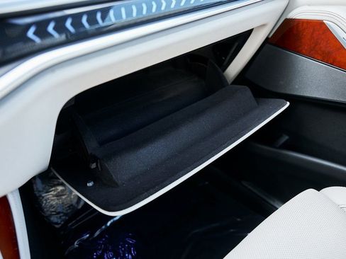 Used 2024 BMW ALPINA XB7 AWD/4WD image 95