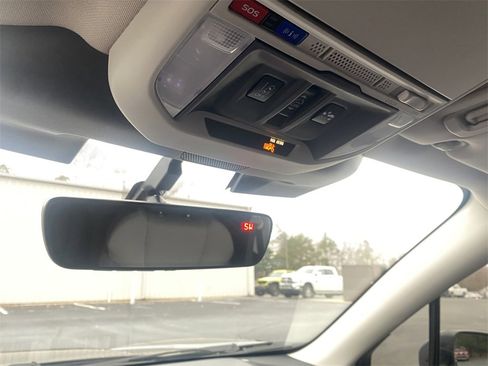 Used 2024 Subaru Forester Sport image 18