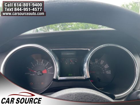 Used 2008 Ford Mustang Premium image 21