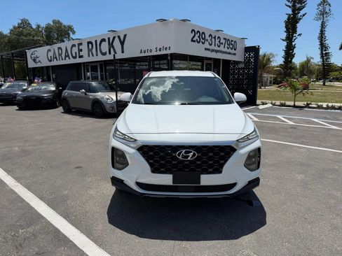 Used 2019 Hyundai Santa Fe SE AWD/4WD image 2