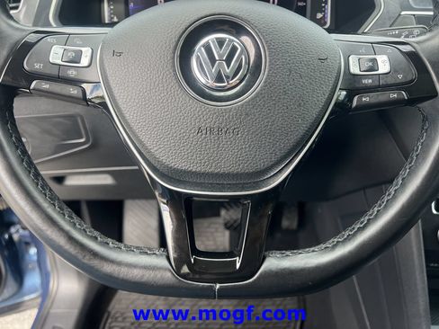 Used 2019 Volkswagen Tiguan SEL FWD image 12