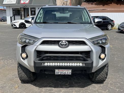 Used 2015 Toyota 4Runner SR5 Premium AWD/4WD image 3
