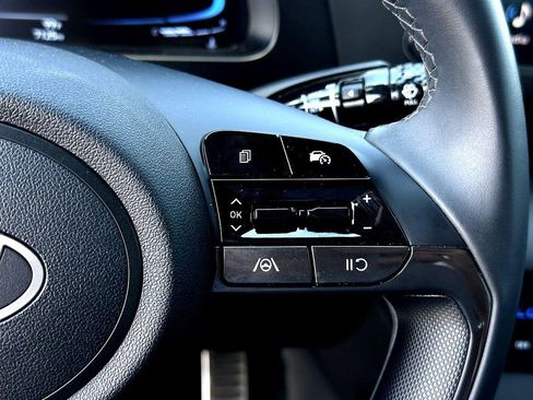 Used 2025 Hyundai Elantra Sport image 18