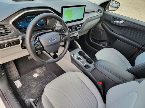 New 2026 Ford Escape Platinum w/ Premium Technology Package image 18