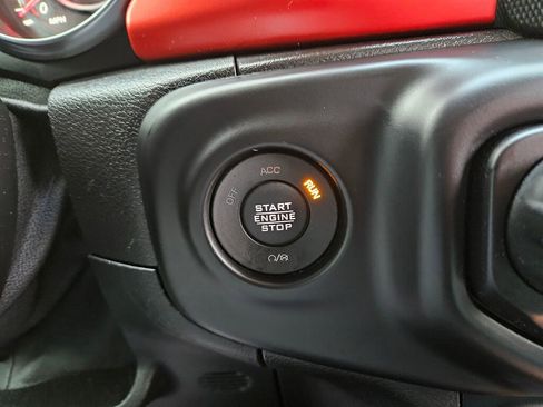 Used 2021 Jeep Gladiator Rubicon w/ Trailer Tow Package image 28